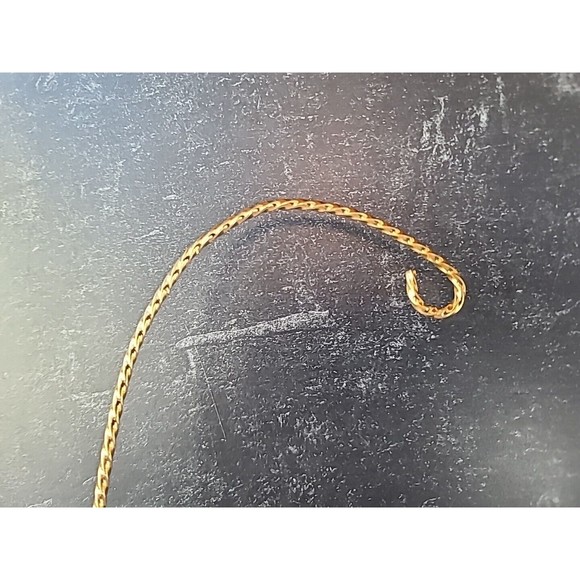 Eggspressions Gold Tone Hook - Picture 9 of 10